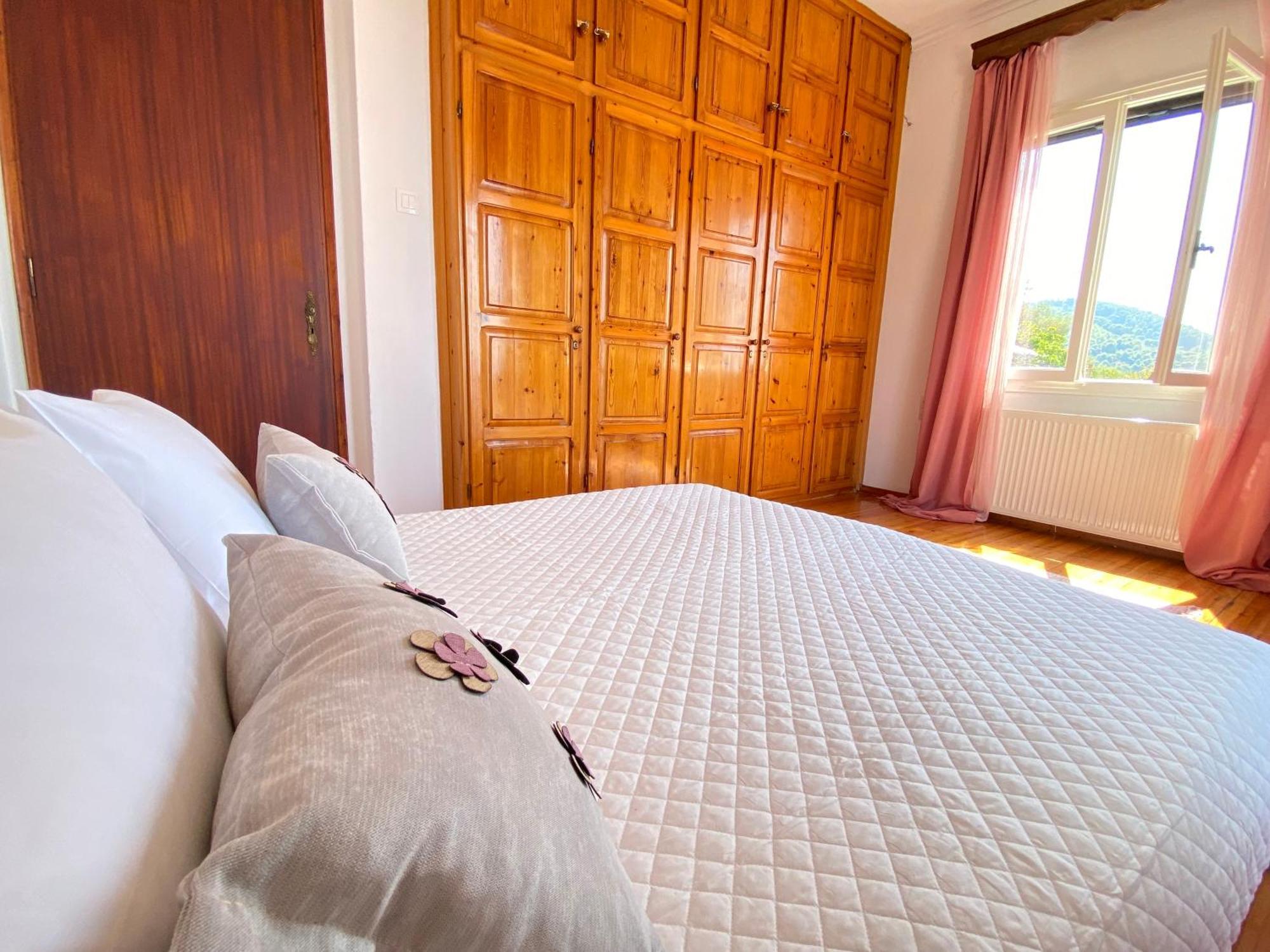 Demie And George Ηouse Villa Loutraki  Luaran gambar
